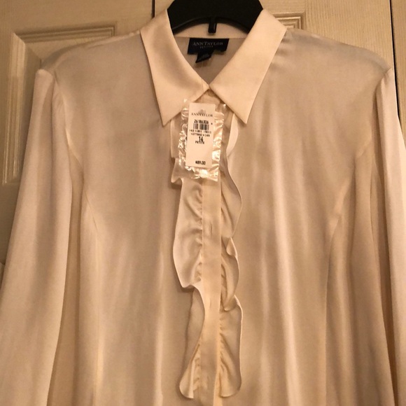 Cream silk blouse purchased at Ann Taylor - Picture 2 of 4